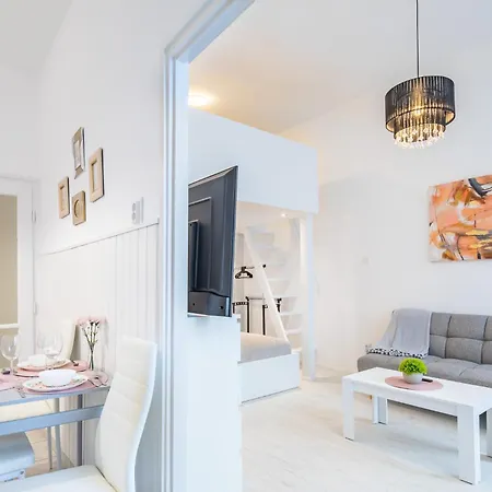 Very Central New Comfy Studio Loft * 부다페스트